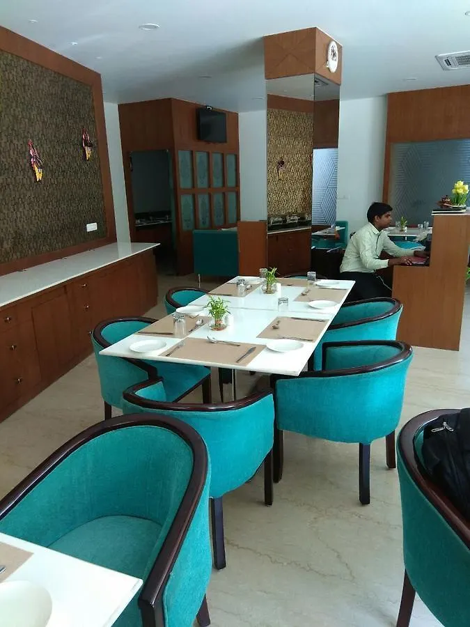 Avins Beacon Hotel - Udaipur