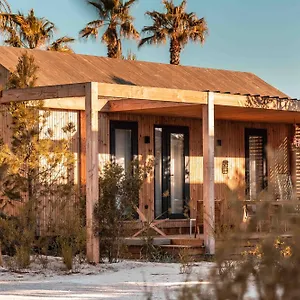 https://salines-eurosurf.fr-provencehotel.com