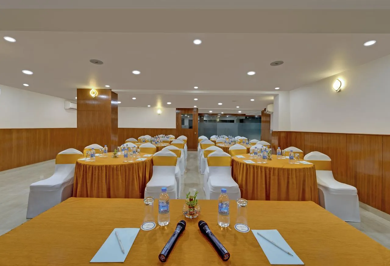 Avins Beacon Hotel - Udaipur 3*,
